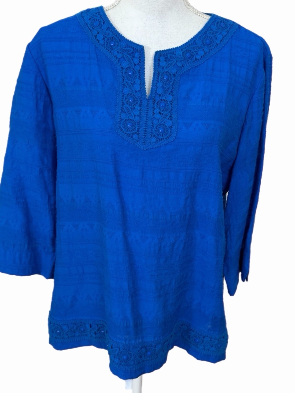 Alfred Dunner Size 14P Blue Textured Tunic Top 3/4 Sleeve Lace Trim - Picture 2 of 6